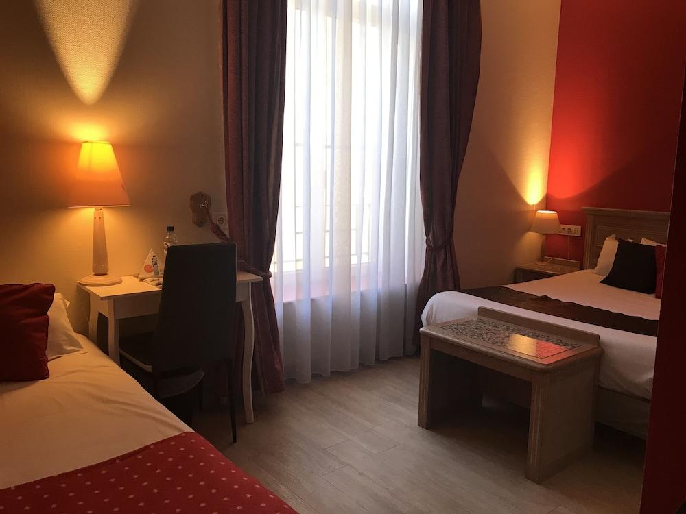 Brit Hotel Aux Sacres Reims, Centre Historique מראה חיצוני תמונה