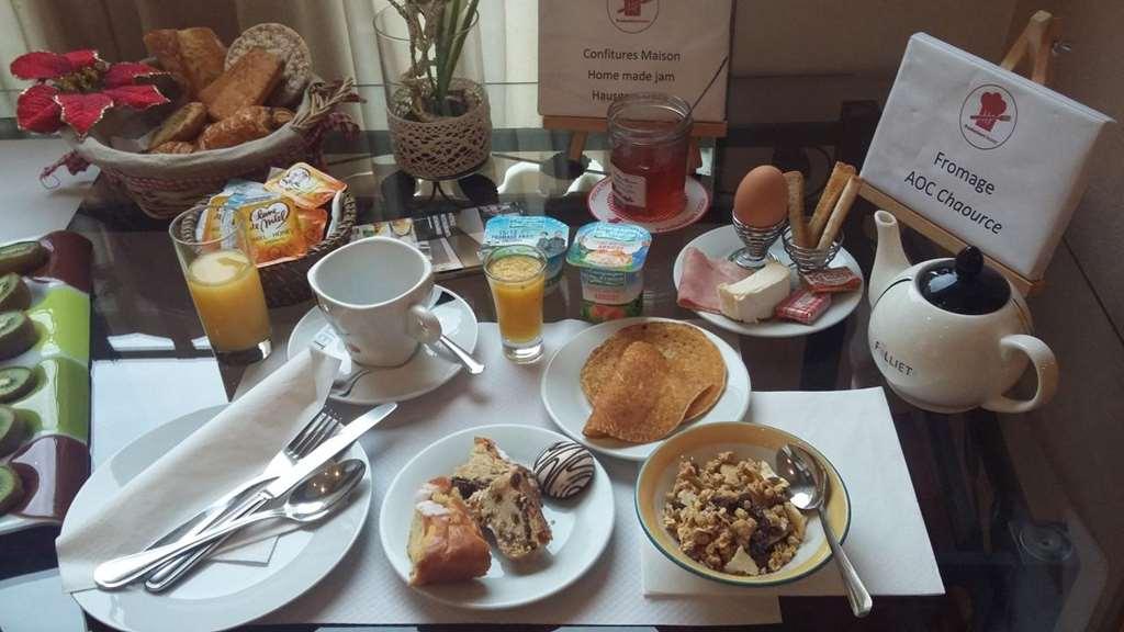 Brit Hotel Aux Sacres Reims, Centre Historique שירותים תמונה