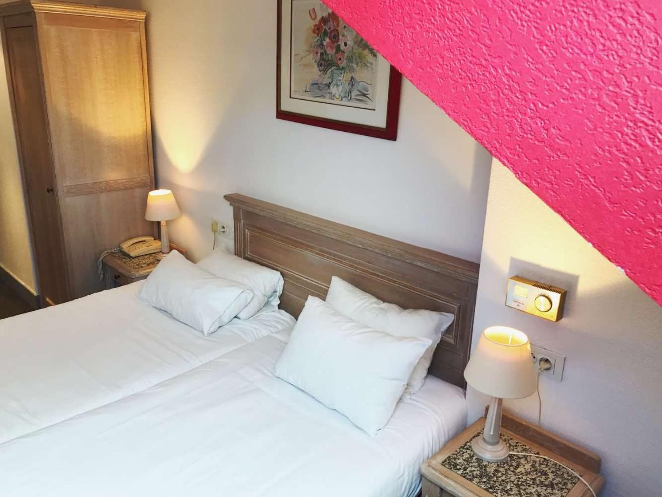 Brit Hotel Aux Sacres Reims, Centre Historique מראה חיצוני תמונה