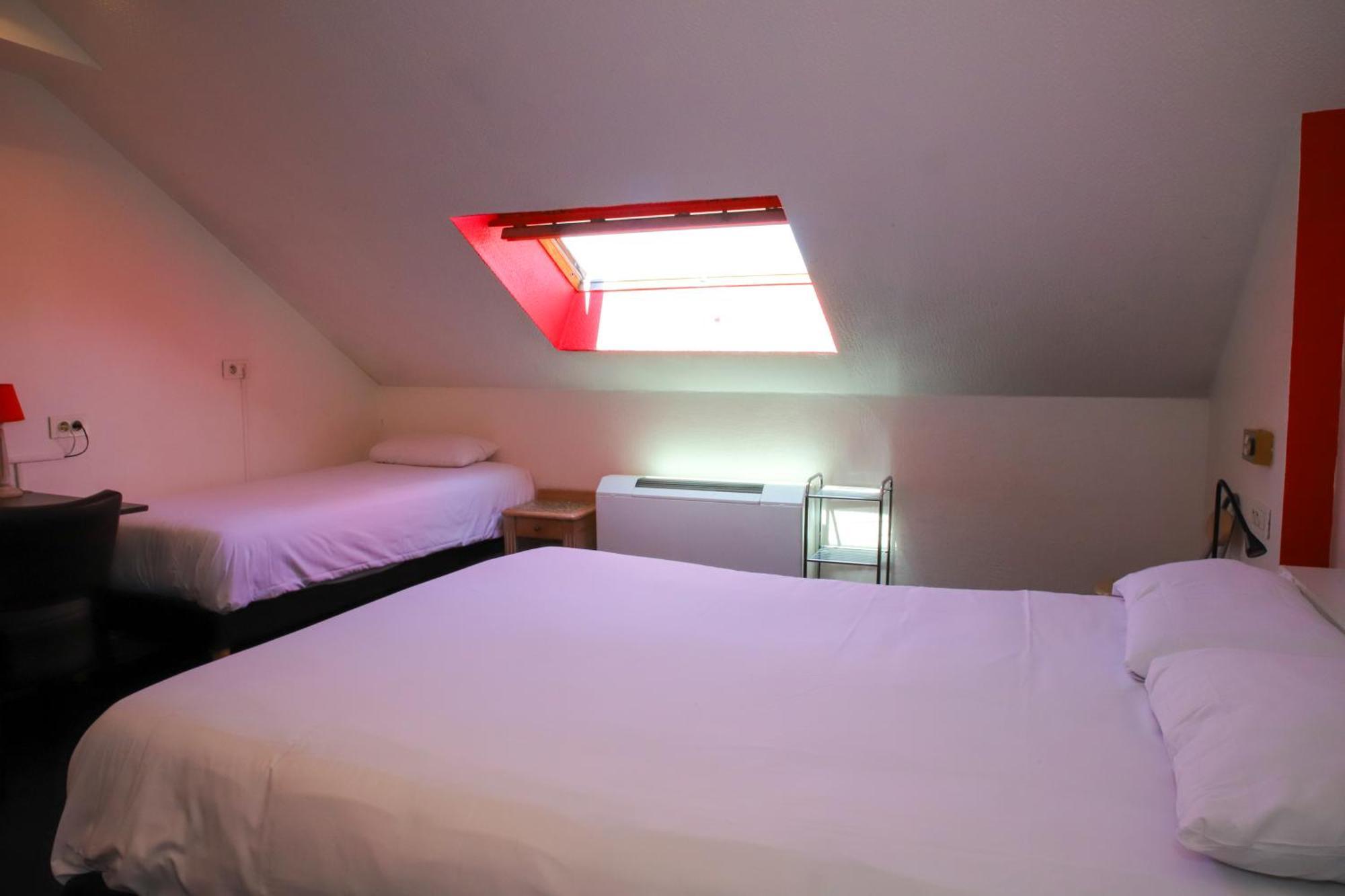 Brit Hotel Aux Sacres Reims, Centre Historique מראה חיצוני תמונה